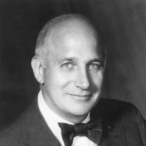 Presper Eckert Jr works on FULLY ELECTRONIC was being built