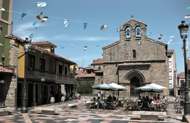 NACIMIENTO EN AVILÉS