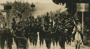 1915 ITALY ENTERS THE WAR  ALONGSIDE THE ENTENTE