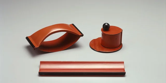 Desk set (Bauhaus)