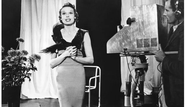 Primeira Transmissão De TV Ao Vivo