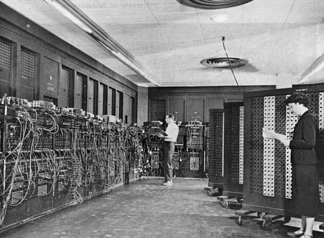 Aparece el ENIAC