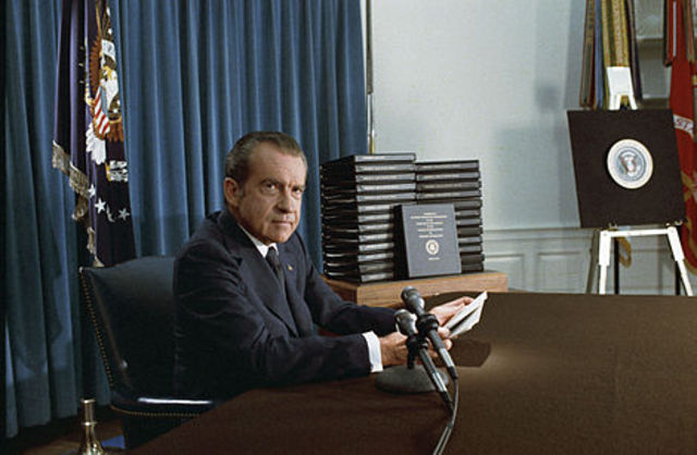 Watergate Scandal Begins