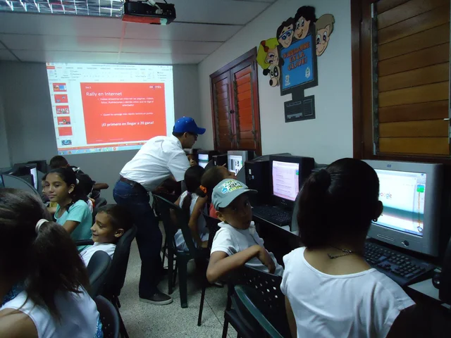 1993 – Internet en el Aula