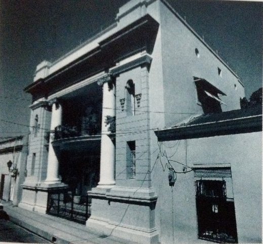 Palacente Vicini, Ciudad Colonial