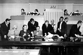 1864	Primer Convenio de Ginebra