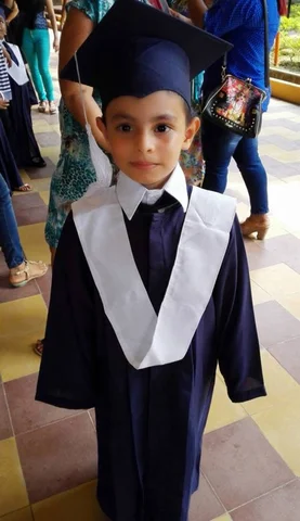 My graduation from transición to primary