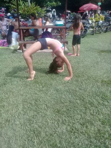 Aprendiendo a hacer gimnasia