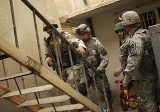 Battle at Monte Levunium: Emperor Alexius I beats Petshegenes