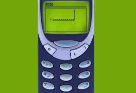 Nokia 6110 populariza el juego 'Snake'