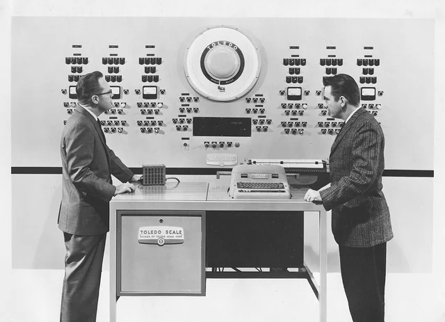 Computador electromecánico