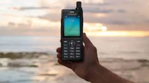 Primeros telefonos moviles satelitales de mano