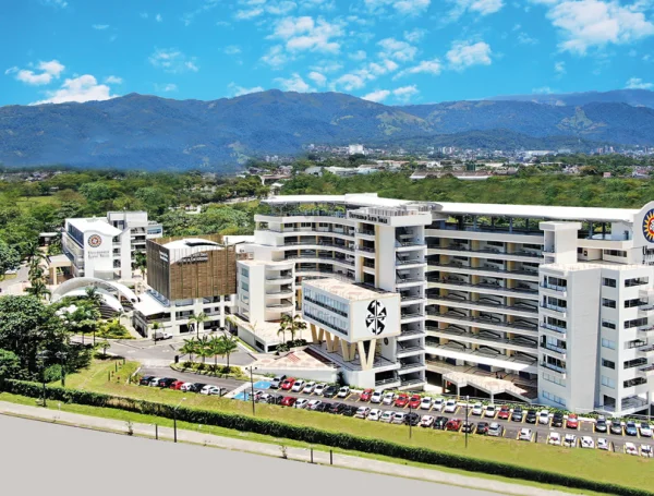 Santo Thomas University