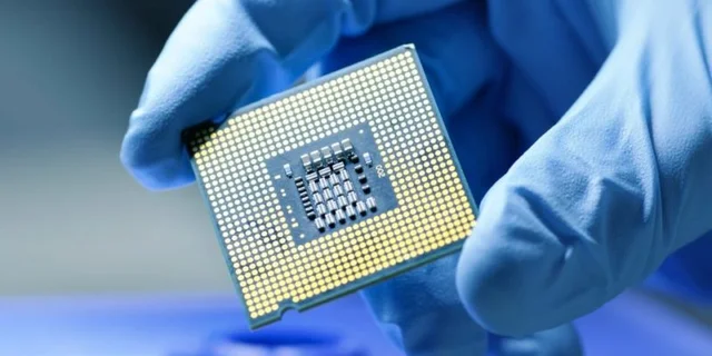 Cuarta generación de computadoras: microprocesadores