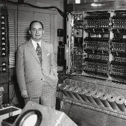 Turing machine (Alan Turning)