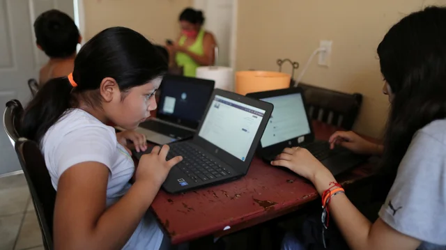 Acceso a internet en hogares
