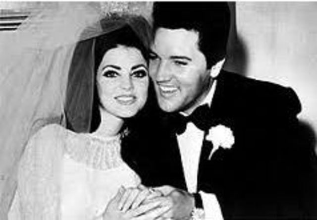 Elvis and Priscilla Marry