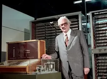 COMPUTADORA ELECTRONICA