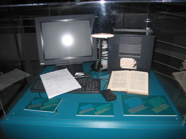 Primer servidor y página web