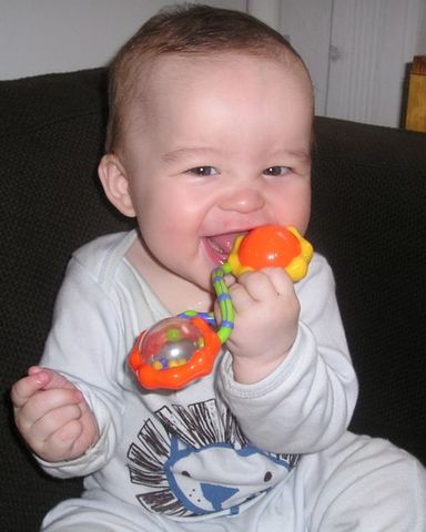 Age 1-3 Toddlerhood (Autonomy vs. Shame and doubt)