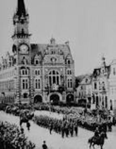Germany invades Czechoslovakia