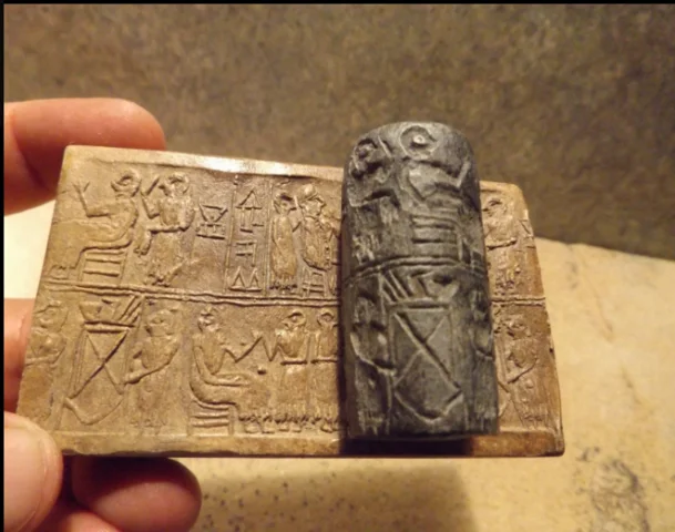 Cylinder Seal of Queen Pu-abi