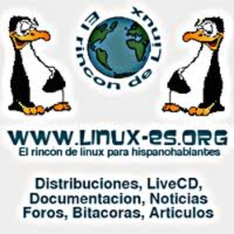 2002: La comunidad OpenOffice.org libera la versión 1.0 de su Suite de oficina homónima. El navegador web libre Mozilla es también liberado. En septiembre, aparece el Slapper-worm el cual es el primer gusano informático Linux