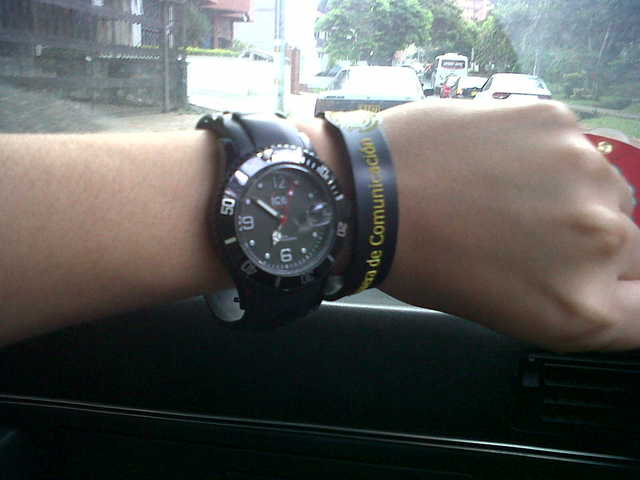 Rezando para poder llegar a tiempo a clases