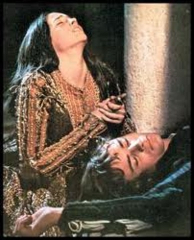 Act 5 Thursday: romeo and Juliet both Die