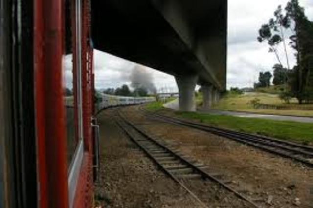 Propuesta de metro con rieles existentes