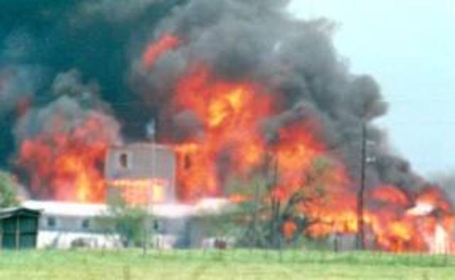 100 agents raid Branch Davidian compound in Waco Texas