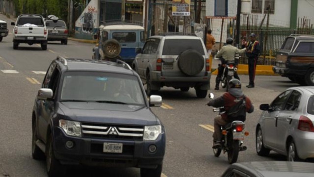 Muere motorizado arrollado en la Fajardo