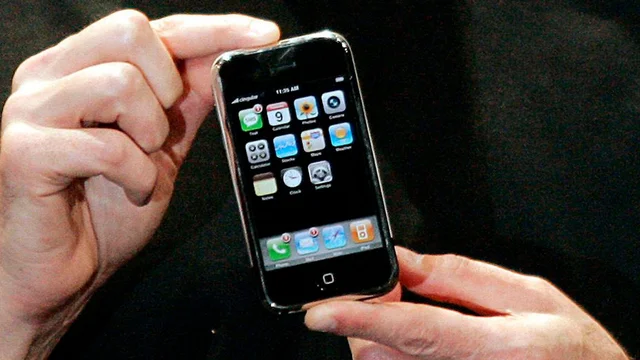 Apple lanza el primer iPhone
