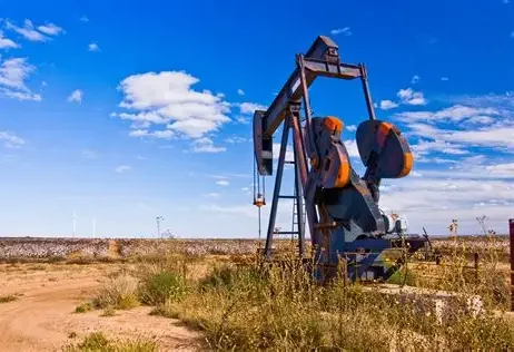 Descubrimiento en Spindletop Texas se convierte en epicentro petrolero de EE.UU.