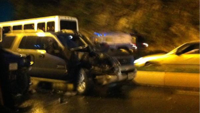 Amaneció trancada la Caracas-La Guaira por accidentes