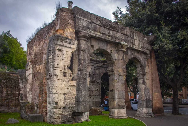Costruzione delle Mura Serviane