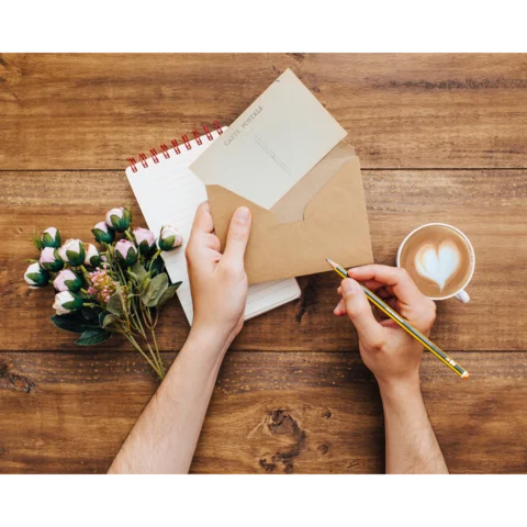 ¿CUÁNDO FUE LA ÚLTIMA VEZ QUE ESCRIBISTE UNA CARTA?