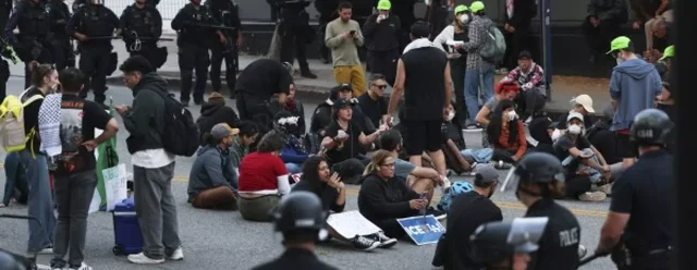 US protests against immigration raids in Los Angeles