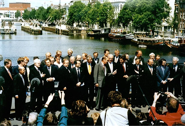Tratado de Ámsterdam