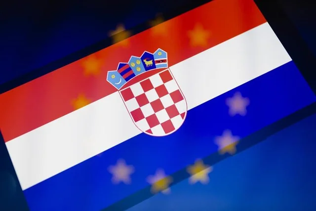 Adopción del Euro y Schengen por Croacia