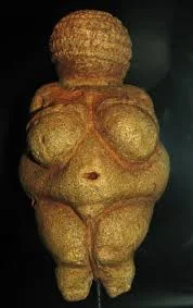 1.2 venus van willendorf