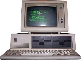 Lanzamiento de la IBM PC con MS-DOS