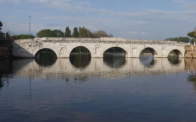 ponte Augusto e Tiberio