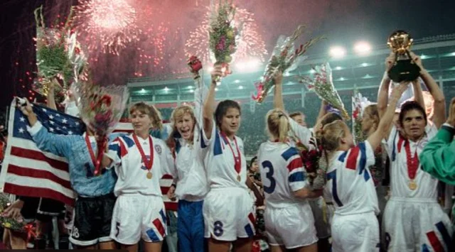 Debut de la futbol femení i el softbol als Jocs Olímpics d’Estiu