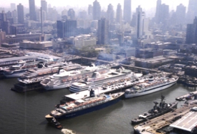 Britain  Blockades American Ports