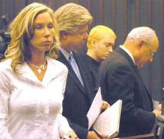 Marshall files for divorce from Kimberly Mathers