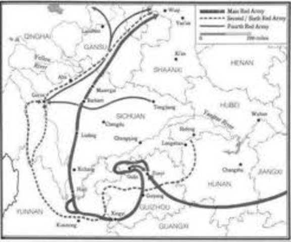 MaoZedong heads Long March