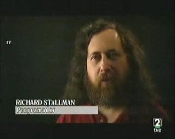 El núcleo Linux es anunciado públicamente