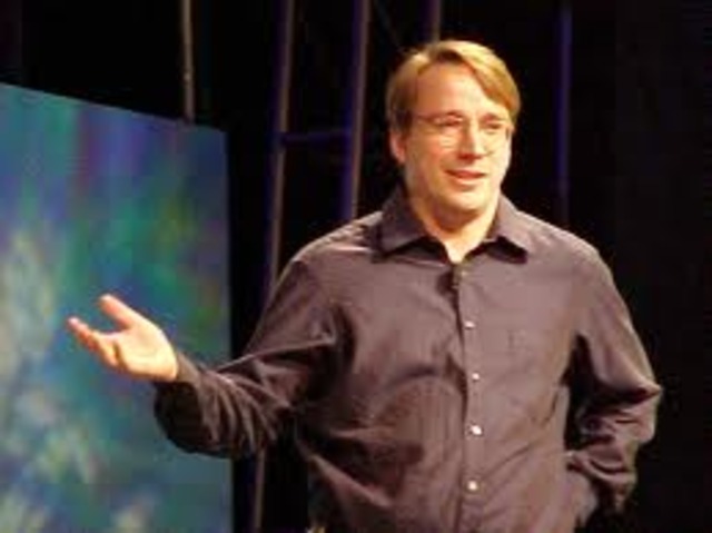 DECIA LINUS TORVALDS