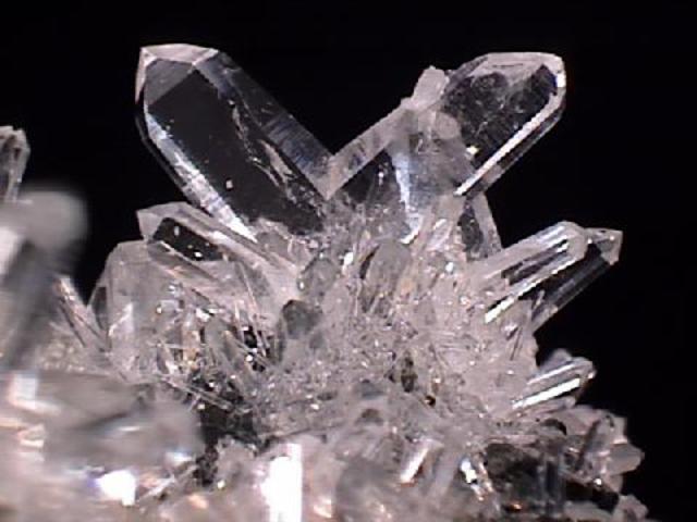 (4 BYA) Oldest known rock and crystals